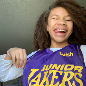 Meet your Posher, Rhian